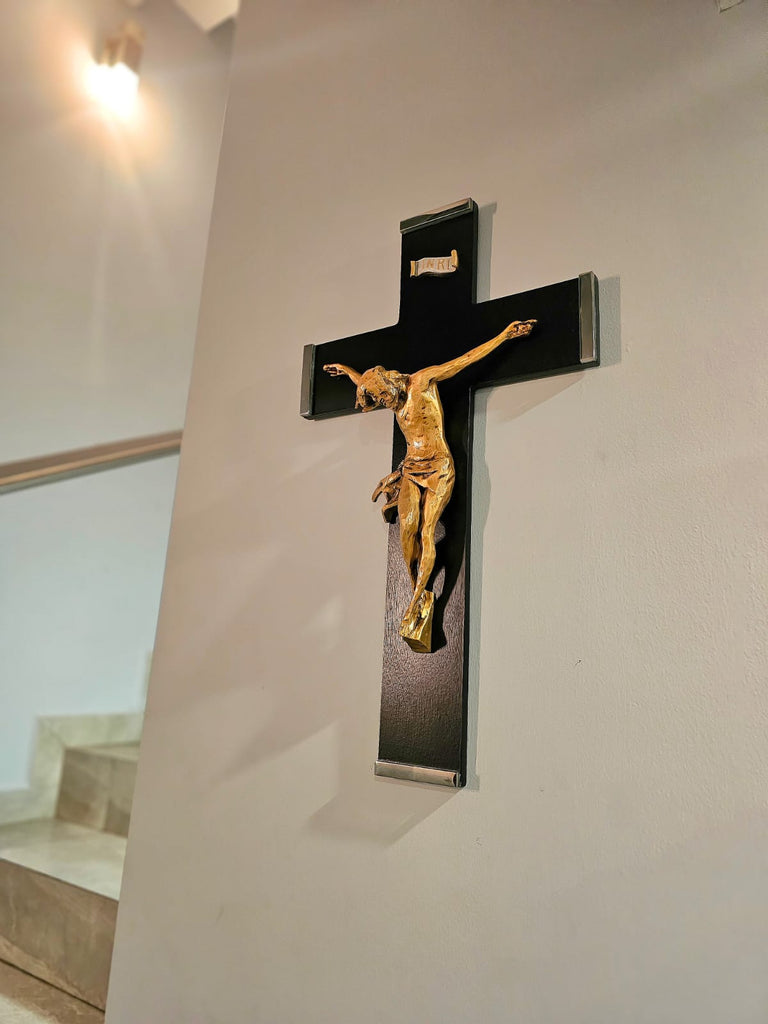 Cristo al Viento negro/dorado