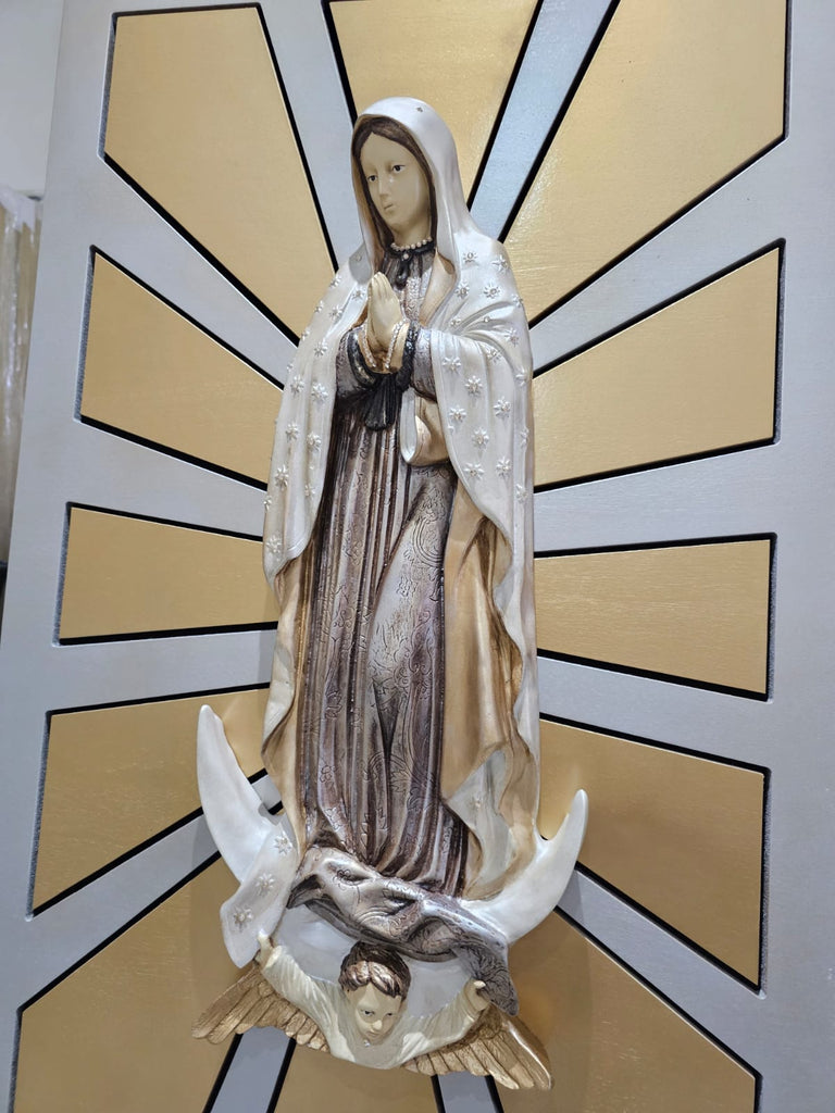 Virgen de Guadalupe cuadro/escultura dorado