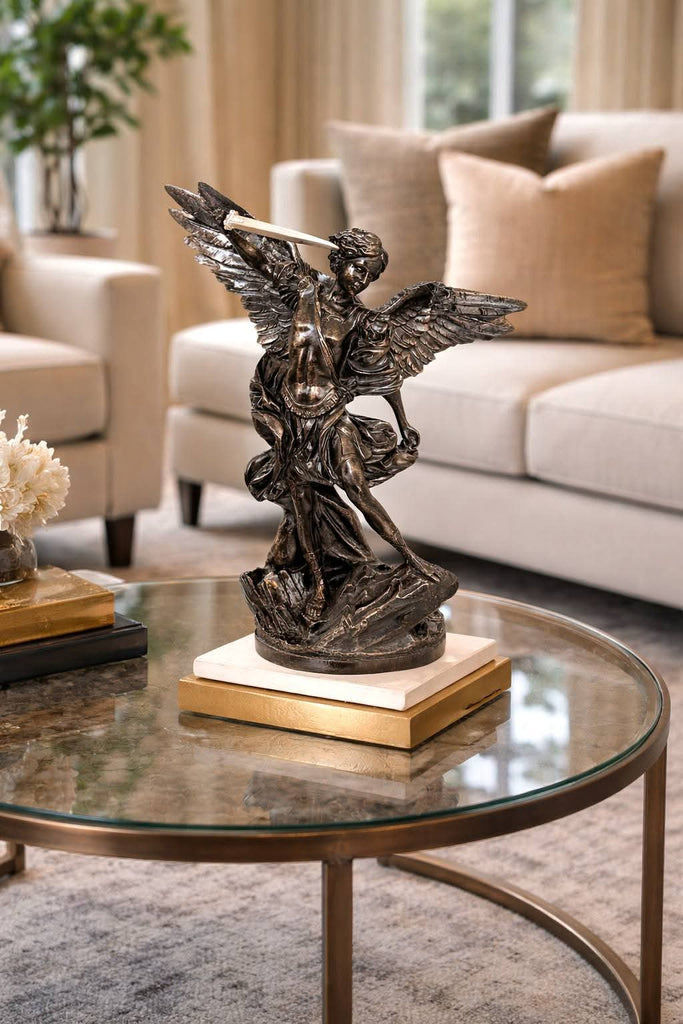 San Miguel Arcángel Guardián de la Luz