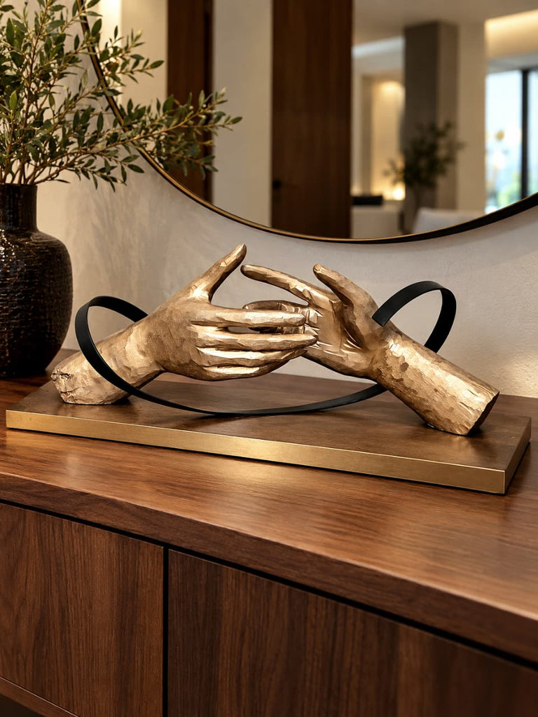 Lazos y unión Escultura